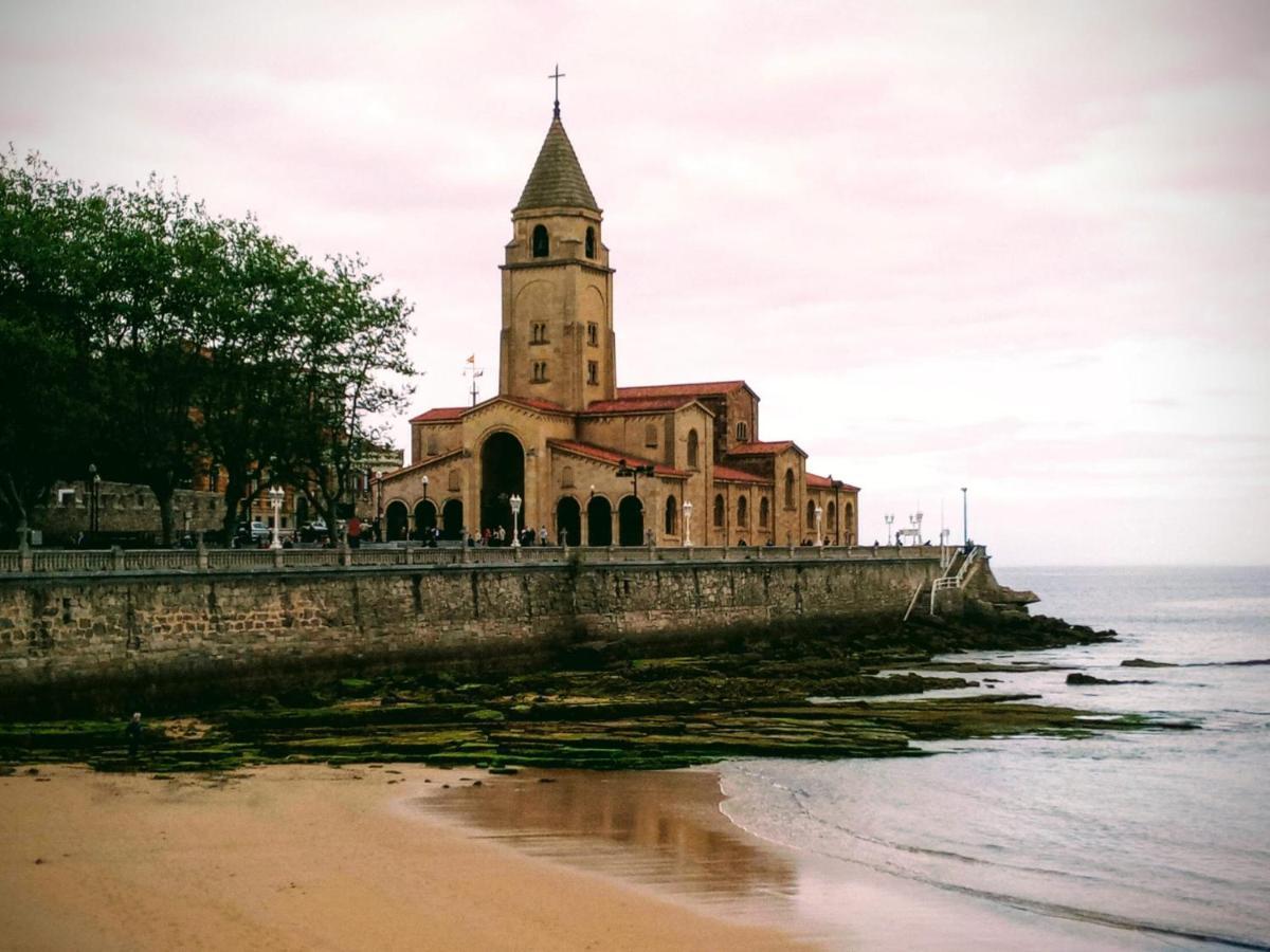 Les Casetes De San Lorenzo Gijón Exteriér fotografie